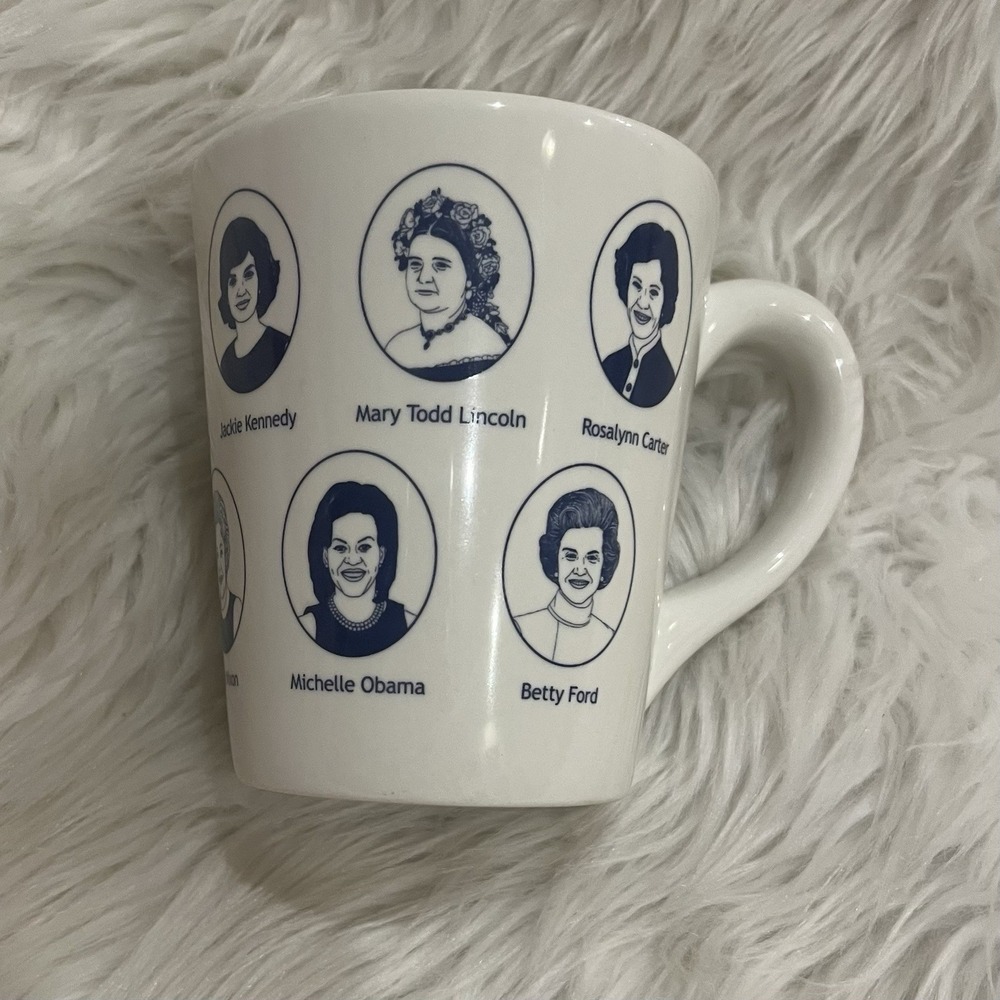 Fishs Eddy Presidents First Ladies Ceramic Coffee Mug Cup White Blue  4" Tall